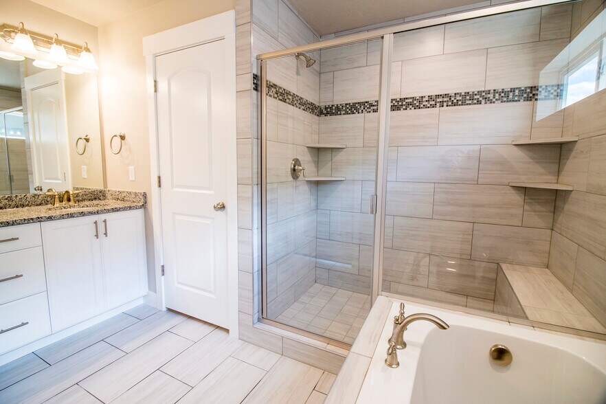 Building Photo - 8675 N Shadow Creek Aly