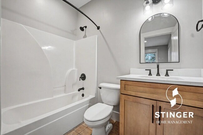 Building Photo - 1 Market-2