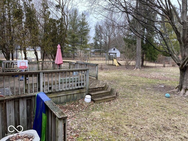 Building Photo - 8065 Hoover Ln