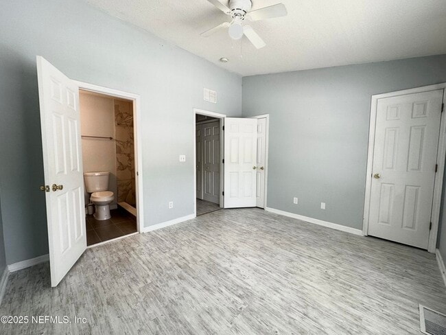 Building Photo - 3548 Lone Tree Ln