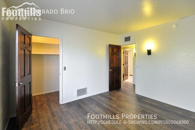 Building Photo - 2172 E Cerrado Brio