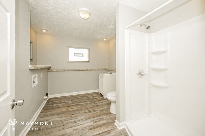 Building Photo - 1029 Bloomfield Ave