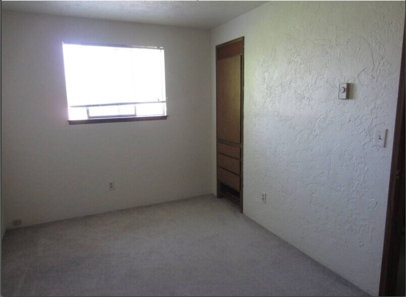 Building Photo - 1035 NW 27th St