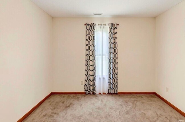 Building Photo - 1265 Virginia Ct