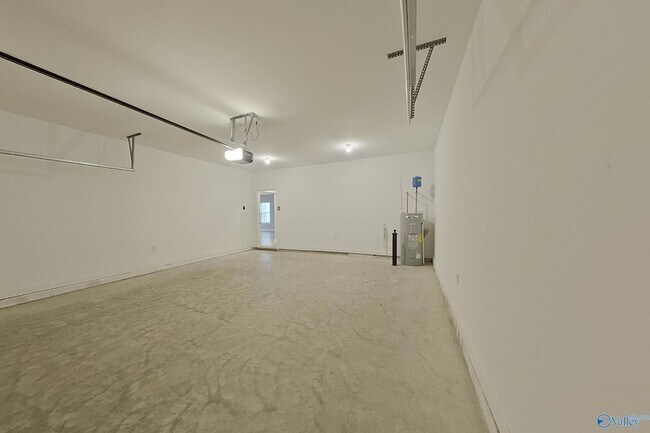 Building Photo - 45 HAWK LN