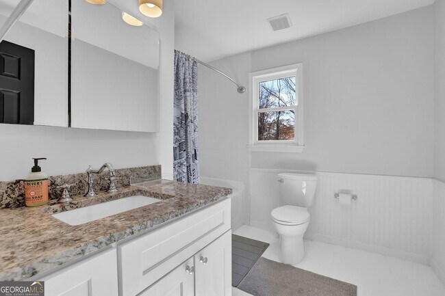 Building Photo - 3474 Hildon Cir
