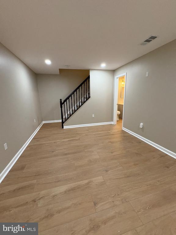 Building Photo - 1441 Landis Cir