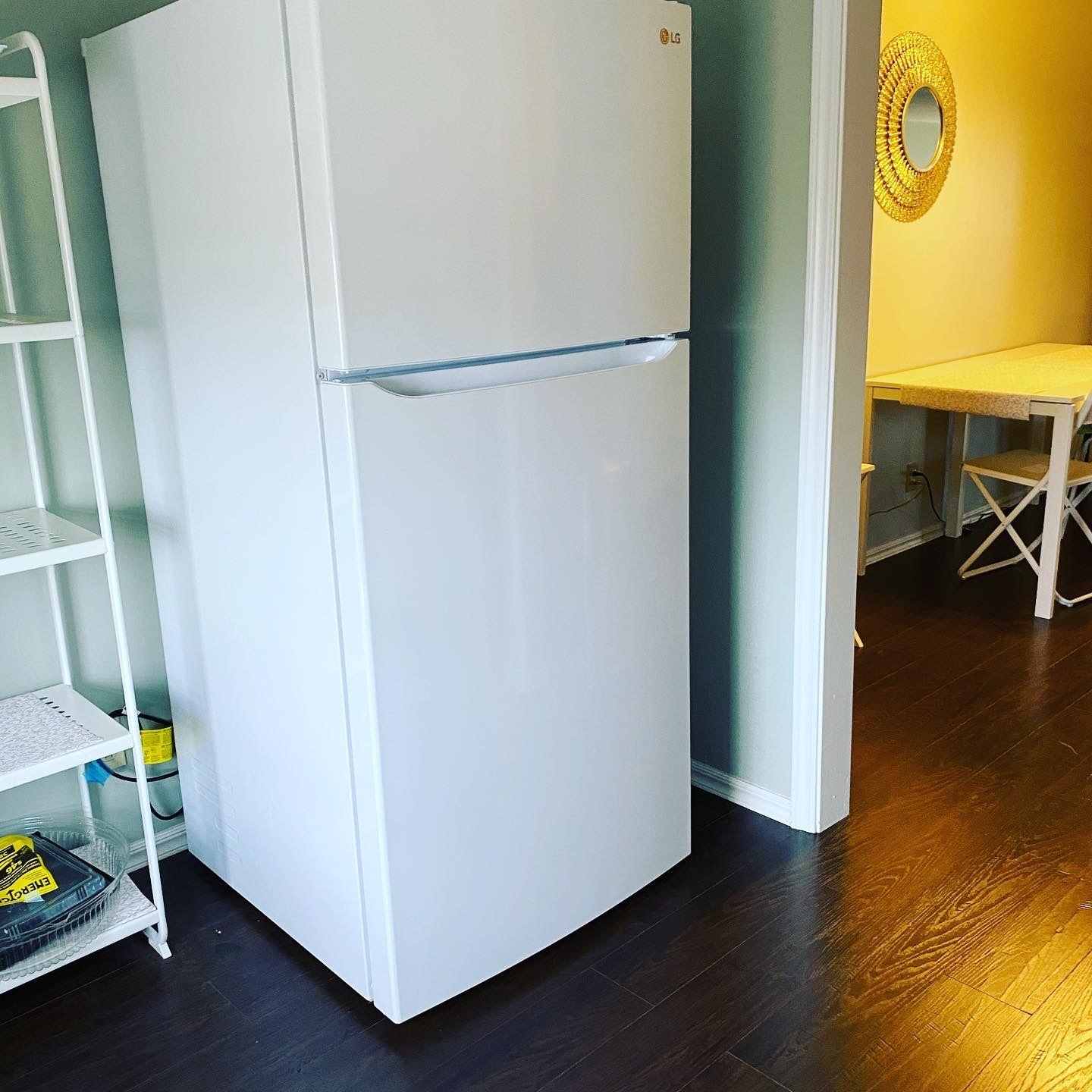 Extra refrigerator - 2314 Indian Dr