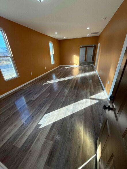 Building Photo - 8120 3rd Ave