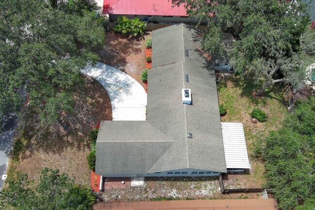 Building Photo - 1481 Glastonberry Rd