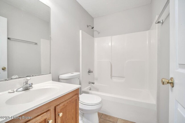 Building Photo - 4241 Grantline View Ct