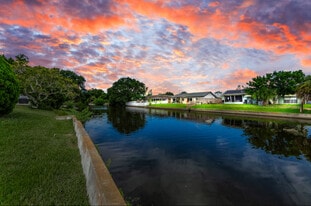 Building Photo - 3931 Sail Dr