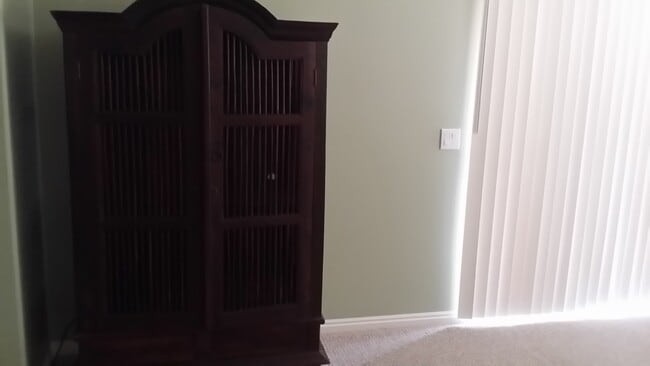 Building Photo - Coral Canyon Home