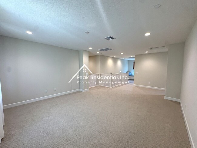 Building Photo - 2794 Elderberry St
