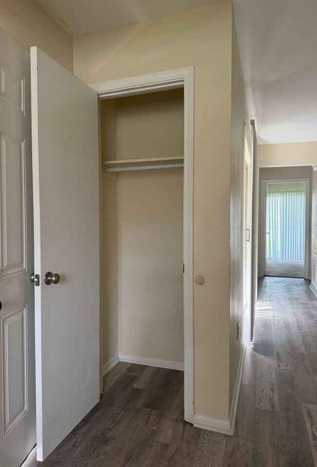 Building Photo - 7714 Bles Ave