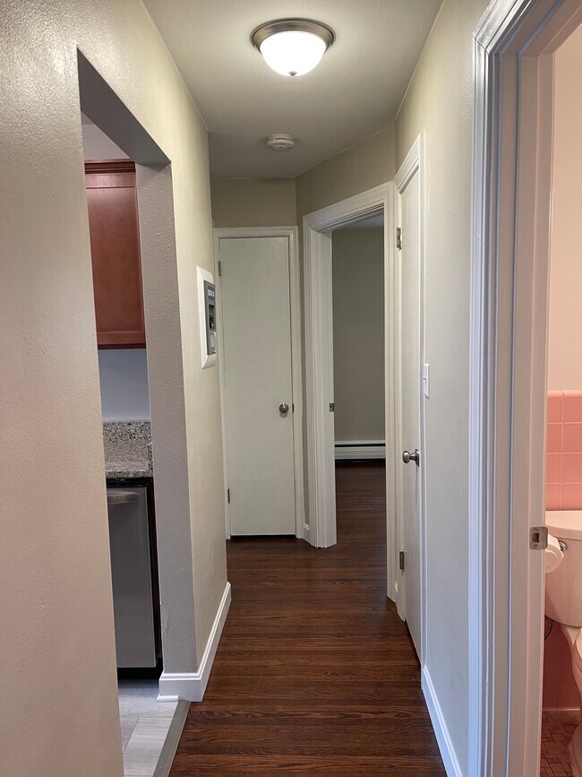 Hallway - 1511 7th St W