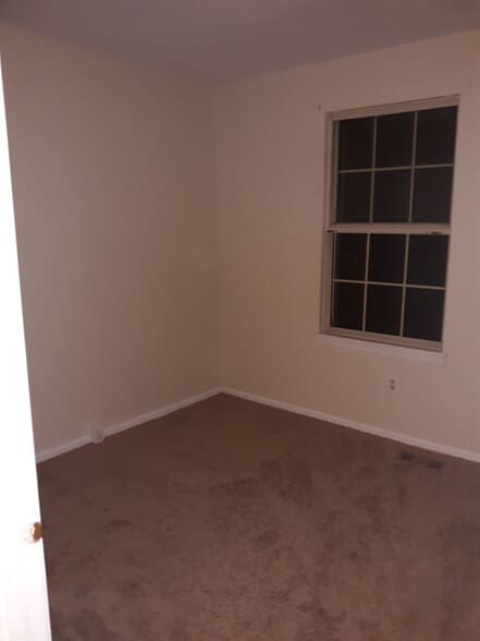Building Photo - 7633 Chadds Landing Way
