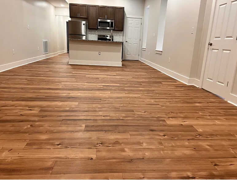 Building Photo - 8 Philadelphia Ave