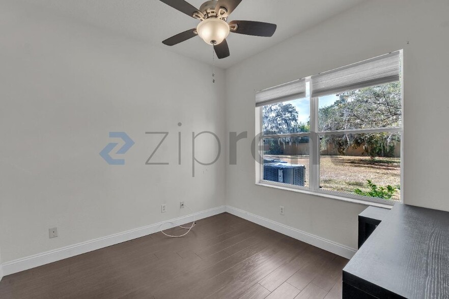 Building Photo - 9309 Stone River Pl