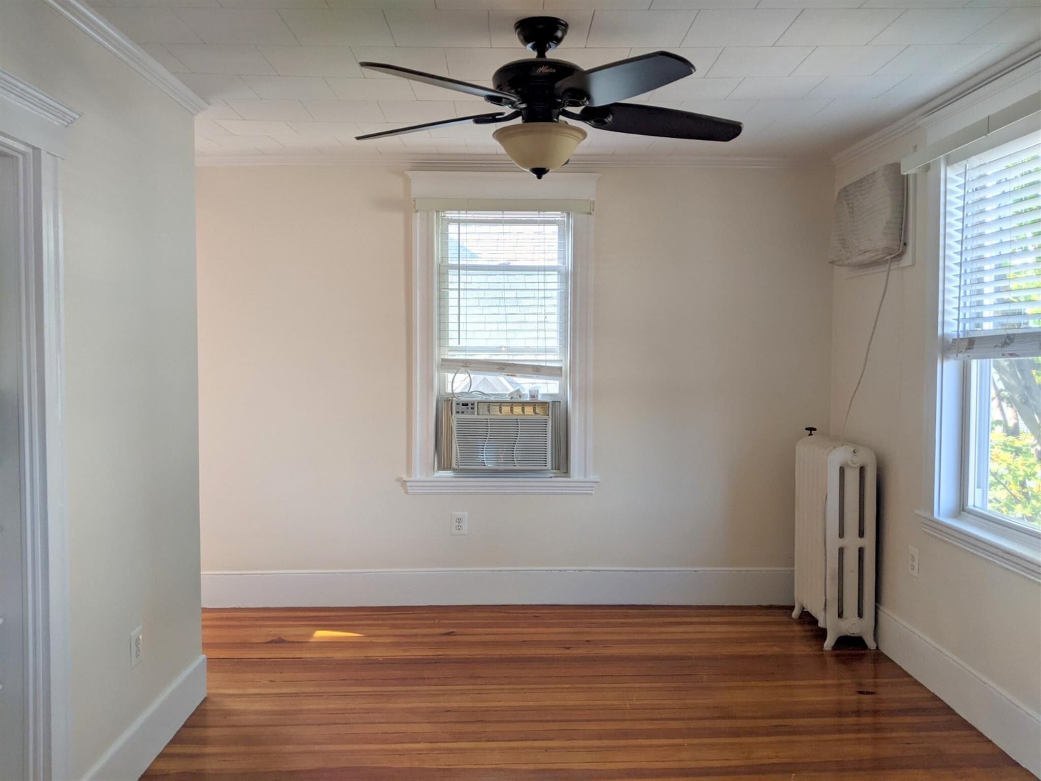 Building Photo - 13 Garden Ter