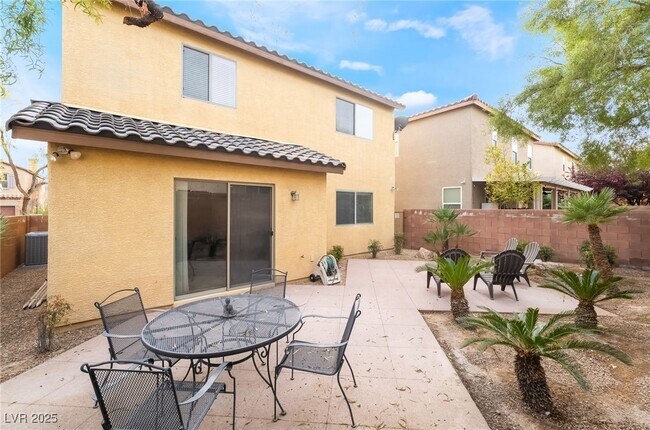 Building Photo - 10953 Toscano Gardens St