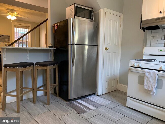 Building Photo - 1813 Wiltberger St NW