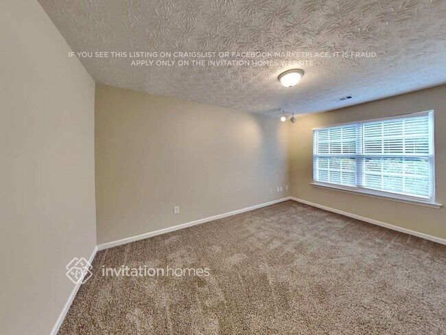 Building Photo - 6160 Mountain Top Pl