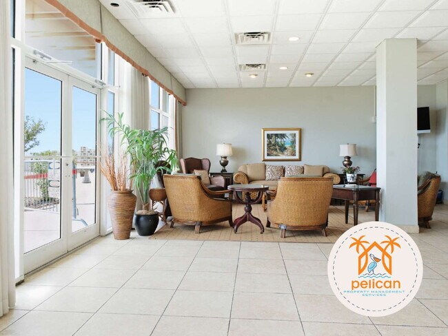 Building Photo - 825 Bayshore Dr