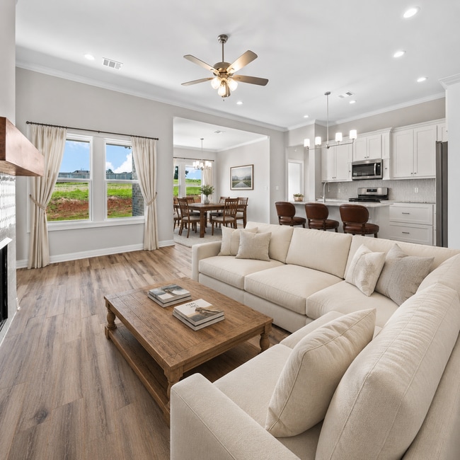 Virtually Staged Photo - 4956 Laurel Cir