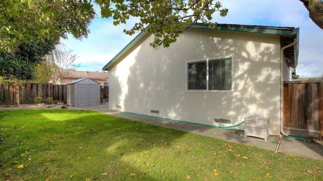 Building Photo - Union City 4 Bed | Master Suite | Perfect ...