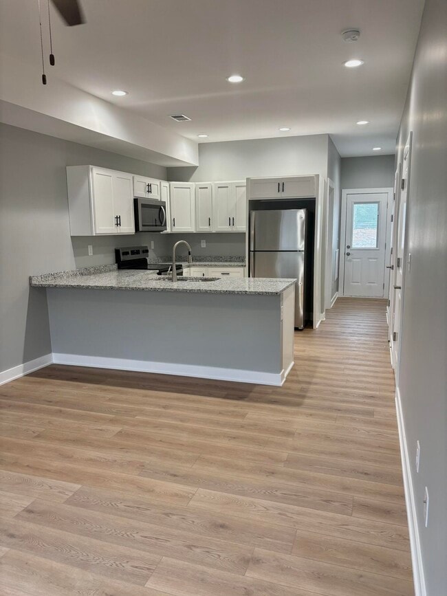 Building Photo - 1611 KY-1247