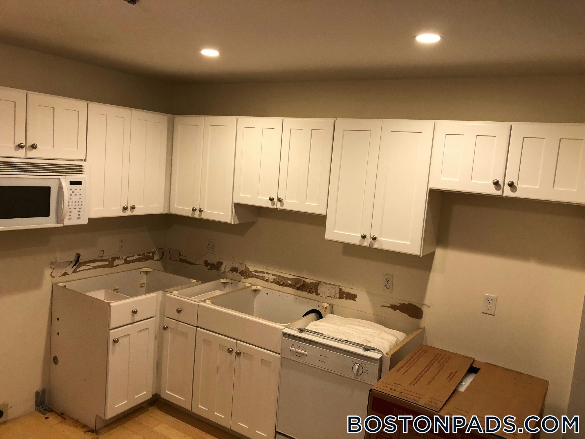 Building Photo - 40 Boylston St