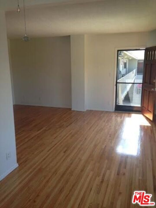 Building Photo - 1543 Euclid St