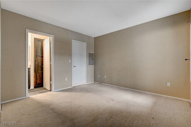 Building Photo - 45 Maleena Mesa St