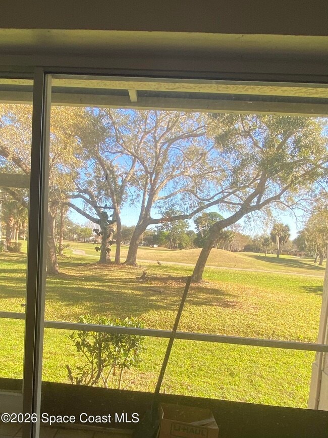 Building Photo - 1600 Woodland Dr