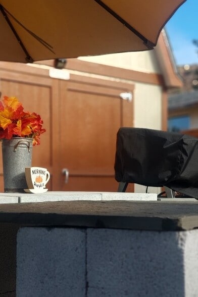 Building Photo - 9204 Old Castle Rd