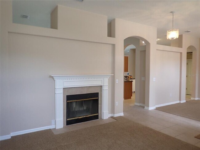 Building Photo - 132 Berkshire Ln