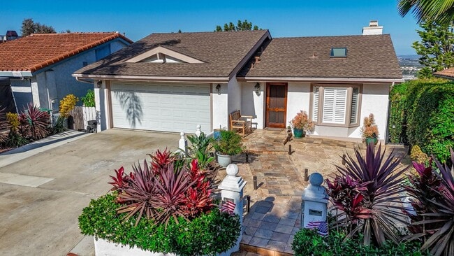 Building Photo - OPEN HOUSE, SAT., AUG. 2nd from 12:30 - 1 pm