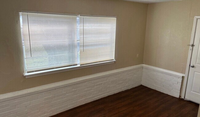 Building Photo - 3 bedroom 1 bath - Midwest City