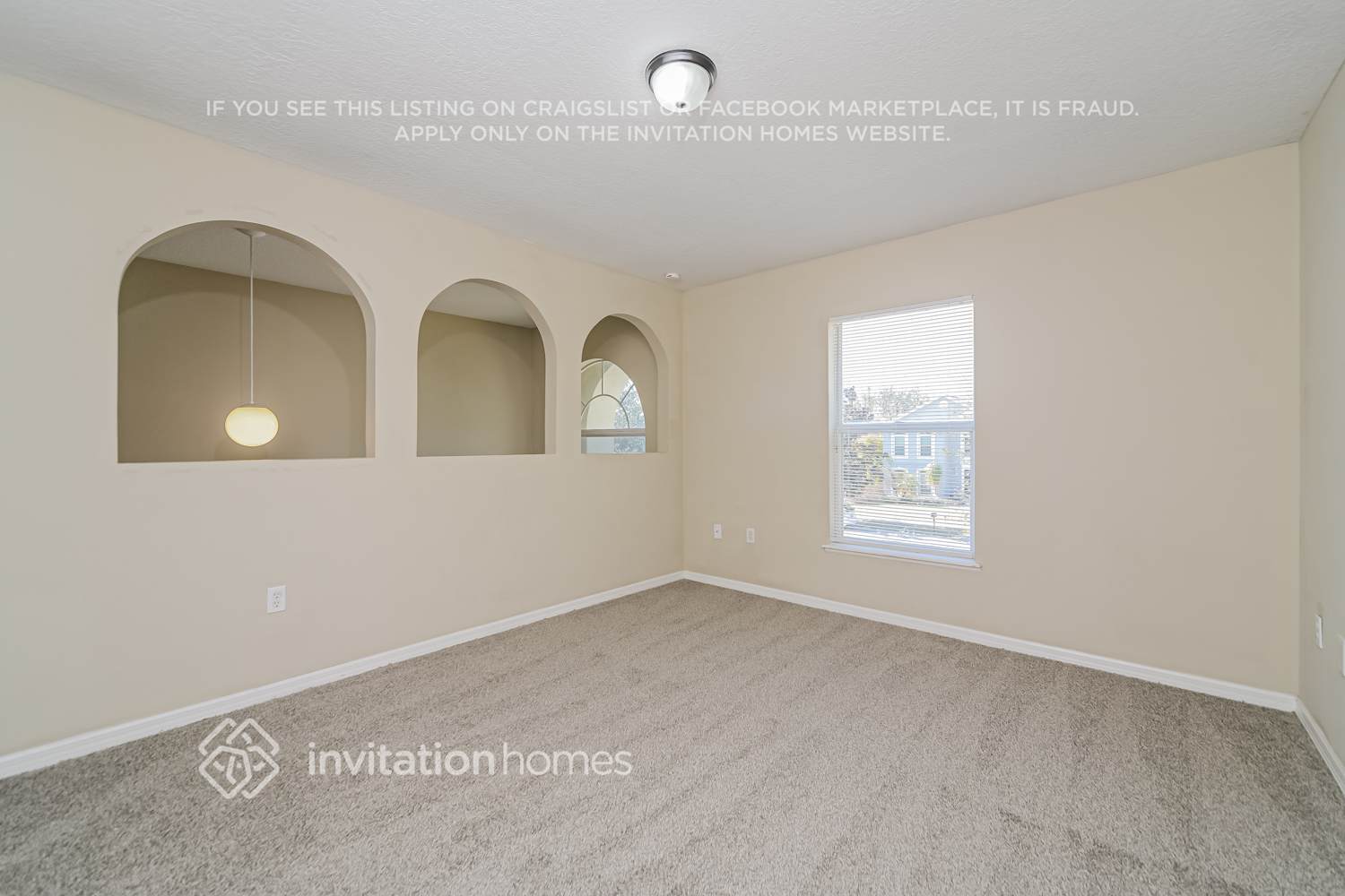 Building Photo - 1112 Imperial Eagle St