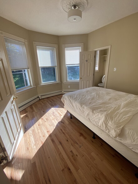 Building Photo - Burney Street Apartments