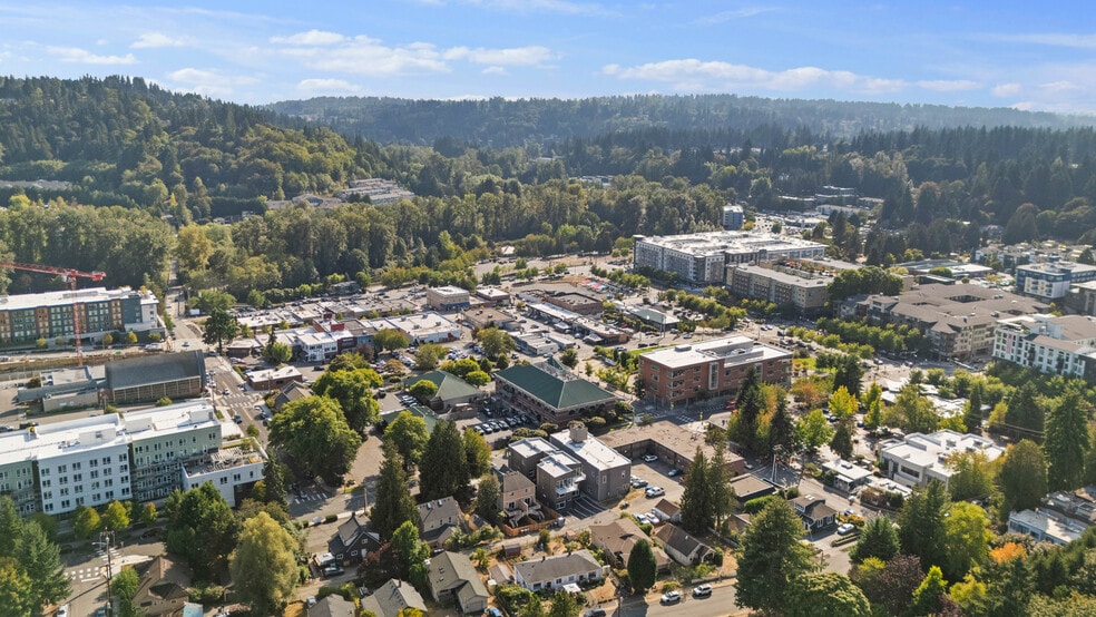 Building Photo - 10120 NE 185th St