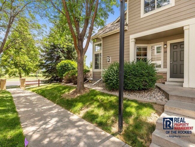 Primary Photo - Fort Collins Townhouse with Vaulted Ceilin...