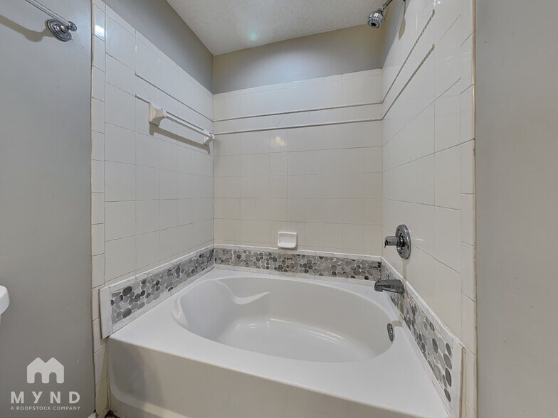 Building Photo - 4303 Campus Hills Cir