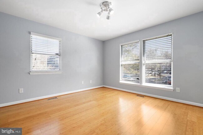 Building Photo - 20218 Halethorpe Ln