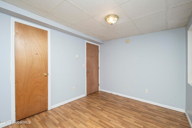 Building Photo - 1261 NY-7