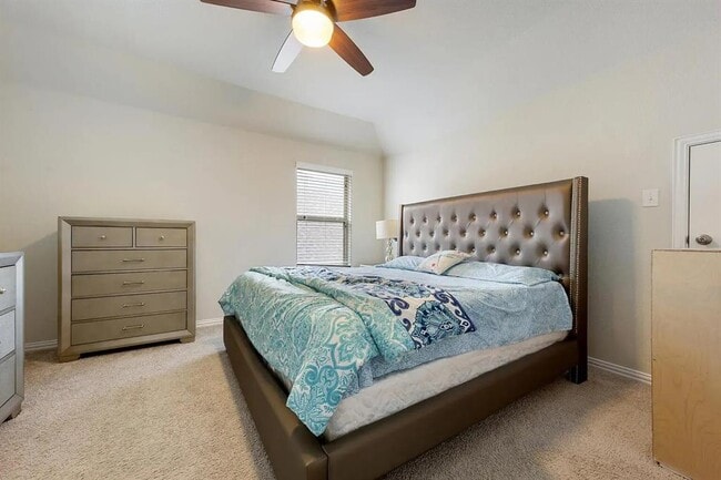 Building Photo - 3728 Mineral Dr