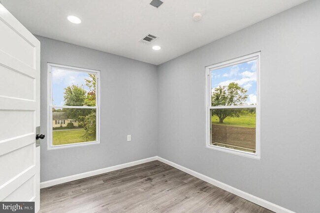 Building Photo - 1320 Conowingo Rd