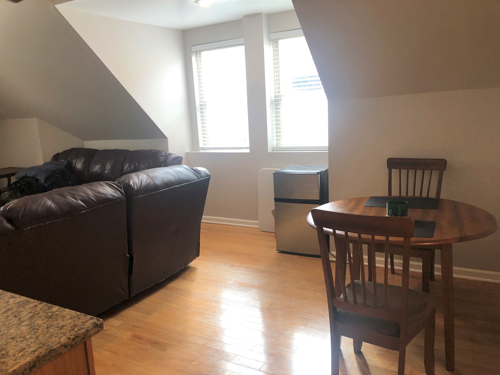 Dining Area - 5931 Walnut St