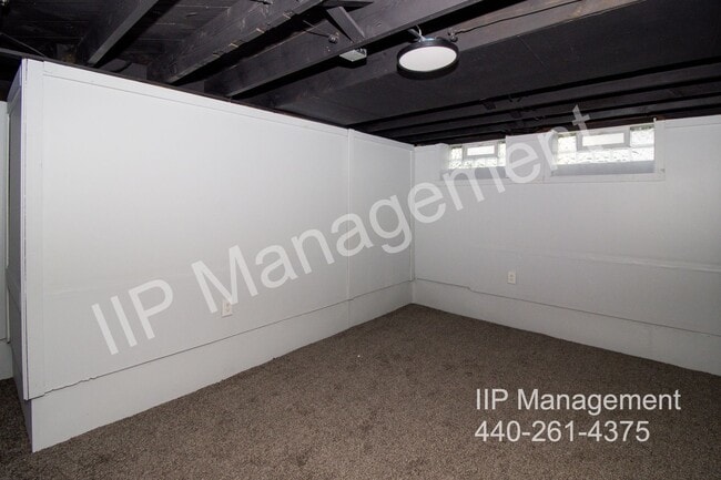 Building Photo - 4086 Hinsdale Rd